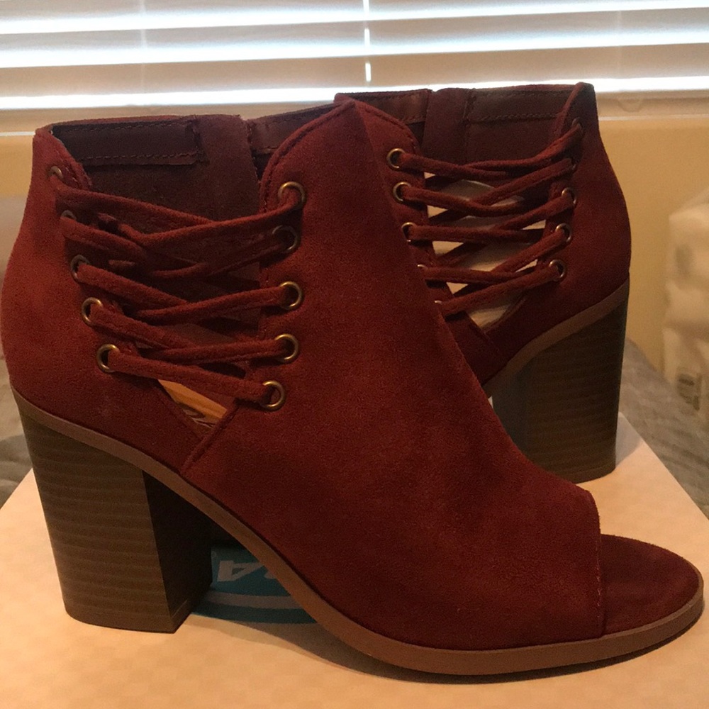 Women wedges